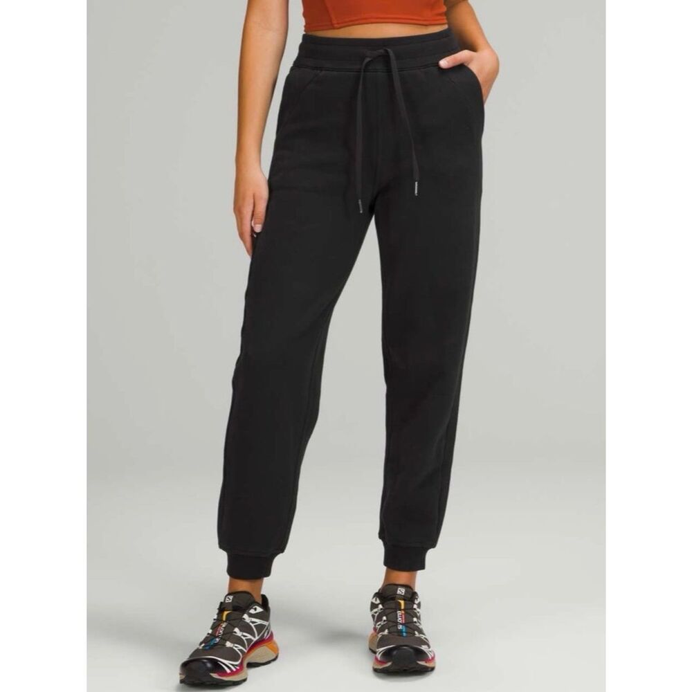 Lululemon Scuba Relaxed High-Rise Jogger Black Size 8